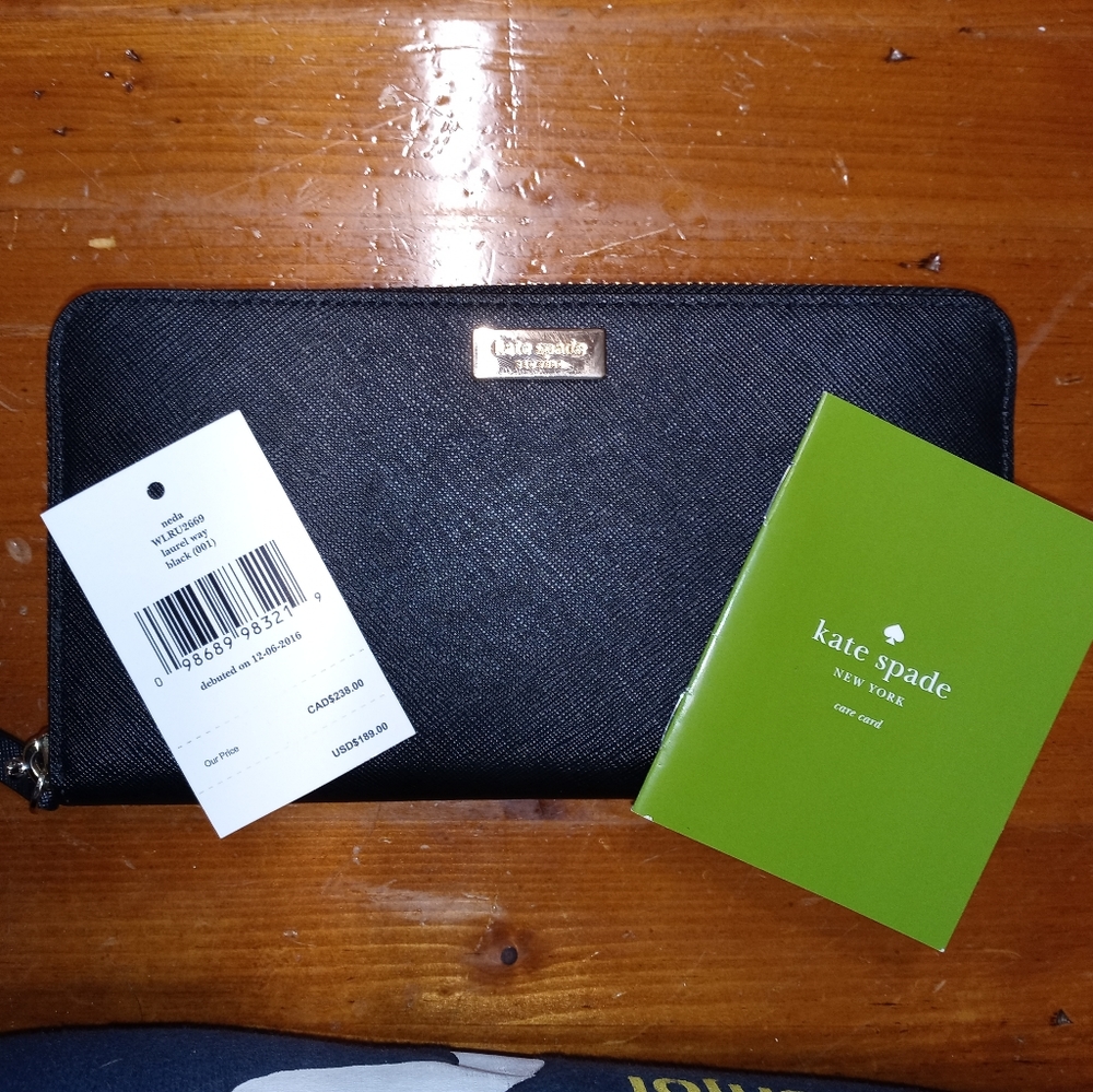 Kate Spade Neda Wallet in 001 Black
